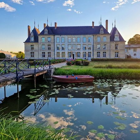 Chateau De Vitry-La-Ville Exteriör bild
