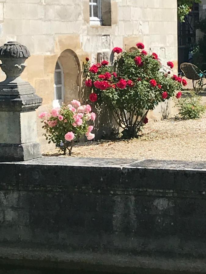 Chateau De Vitry-La-Ville Exteriör bild